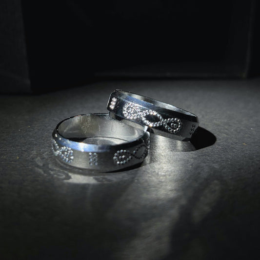 INFINITY BAND RING - AUREN